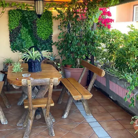 Townhouse Capitana Villa *